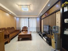 河池金城江金城江城区金龙湾附近单位房四房租金2000，家电家具齐全，小区停车方便出租房源真实图片