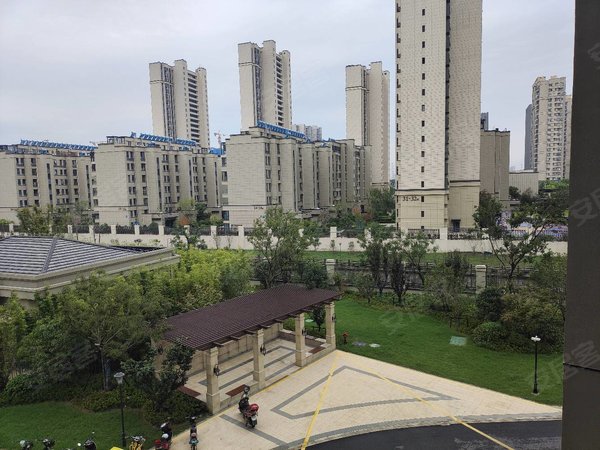 无锡新吴梅村上品花园上品花园,原始独立卫生出租,无中介费出租房源