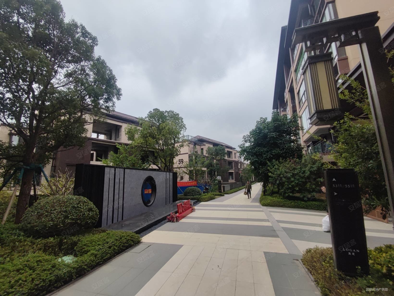 柳州房产网>柳州二手房>城中二手房>静兰二手房>龙光莲花悦府>