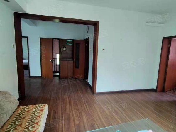 西安莲湖城西客运站丰盛园小区房源采光好,南北通透,业主诚意出出租