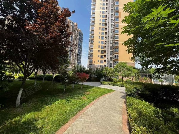 咸阳西咸新区(咸阳)沣西新城(咸阳)水悦澜岸水悦澜岸 134平 半年付 整