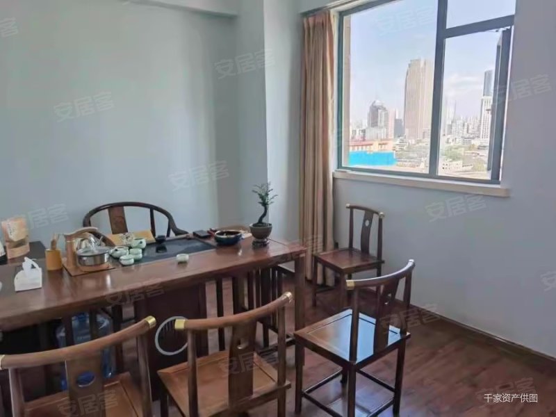 双卫格局 次新房,西御大厦二手房,56万,3室2厅,2卫,45平米-成都安居客