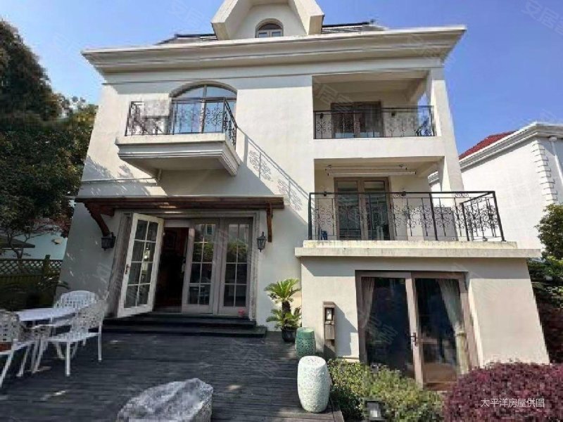 中环外销独栋别墅,开间大花园大,自带网球场,身份的奢贵象征,牡丹园