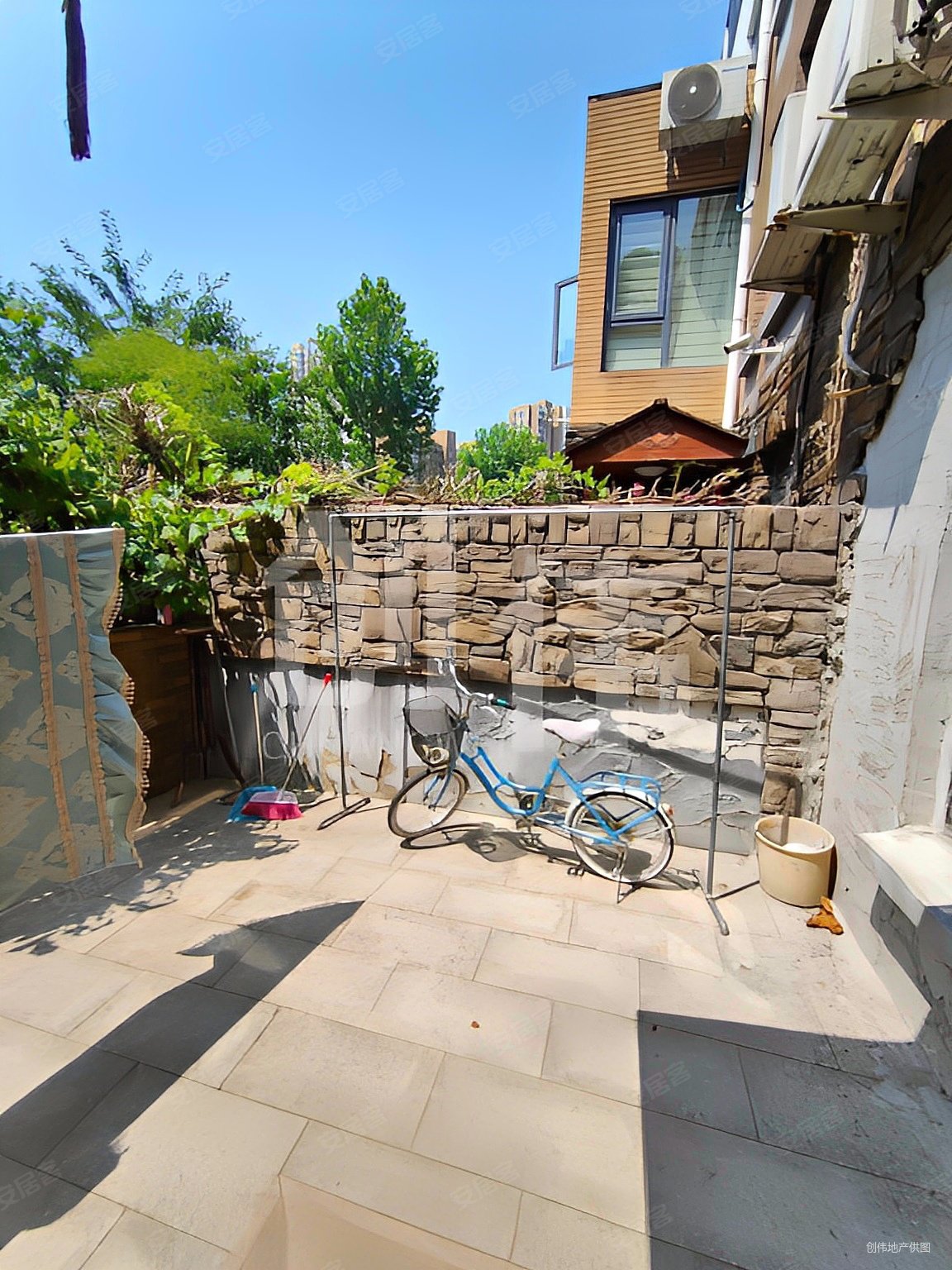 天一绿海揽秀园4室2厅4卫209.44㎡南北350万