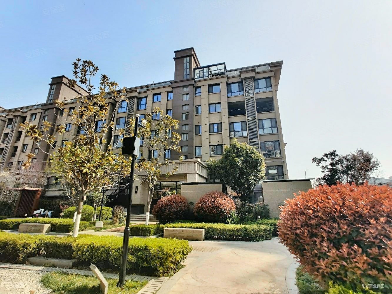 西安房产网>西安二手房>未央二手房>经济技术开发区二手房>龙记玖玺>