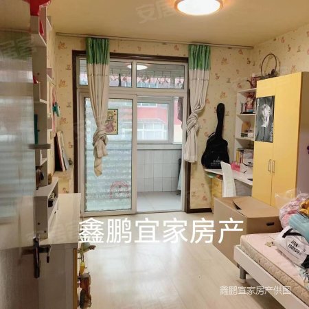 东风小区(东区)3室1厅1卫100㎡南北13.5万