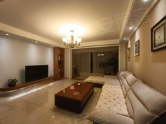 玉溪红塔红塔城区兰苑洋房 2室2厅2卫 精装修 电梯房 140平出租房源真实图片