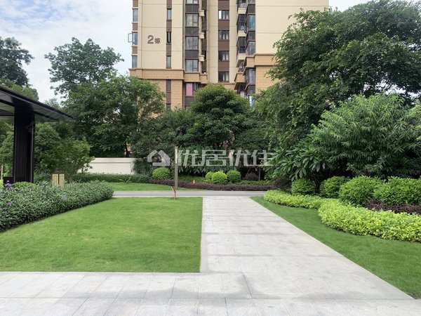 南宁兴宁东沟岭联发君悦联发君悦 两千三 4房 真实在租 拎包入住 有