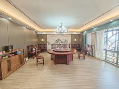 桂林秀峰嘉多国际广场耀和荣裕,500平方,整层出租,精装修,18500元可议出租房源真实图片