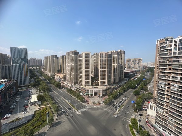 泉州晋江体育中心凯旋国际外阳台仅租900!凯旋国际公寓出租 配置1.