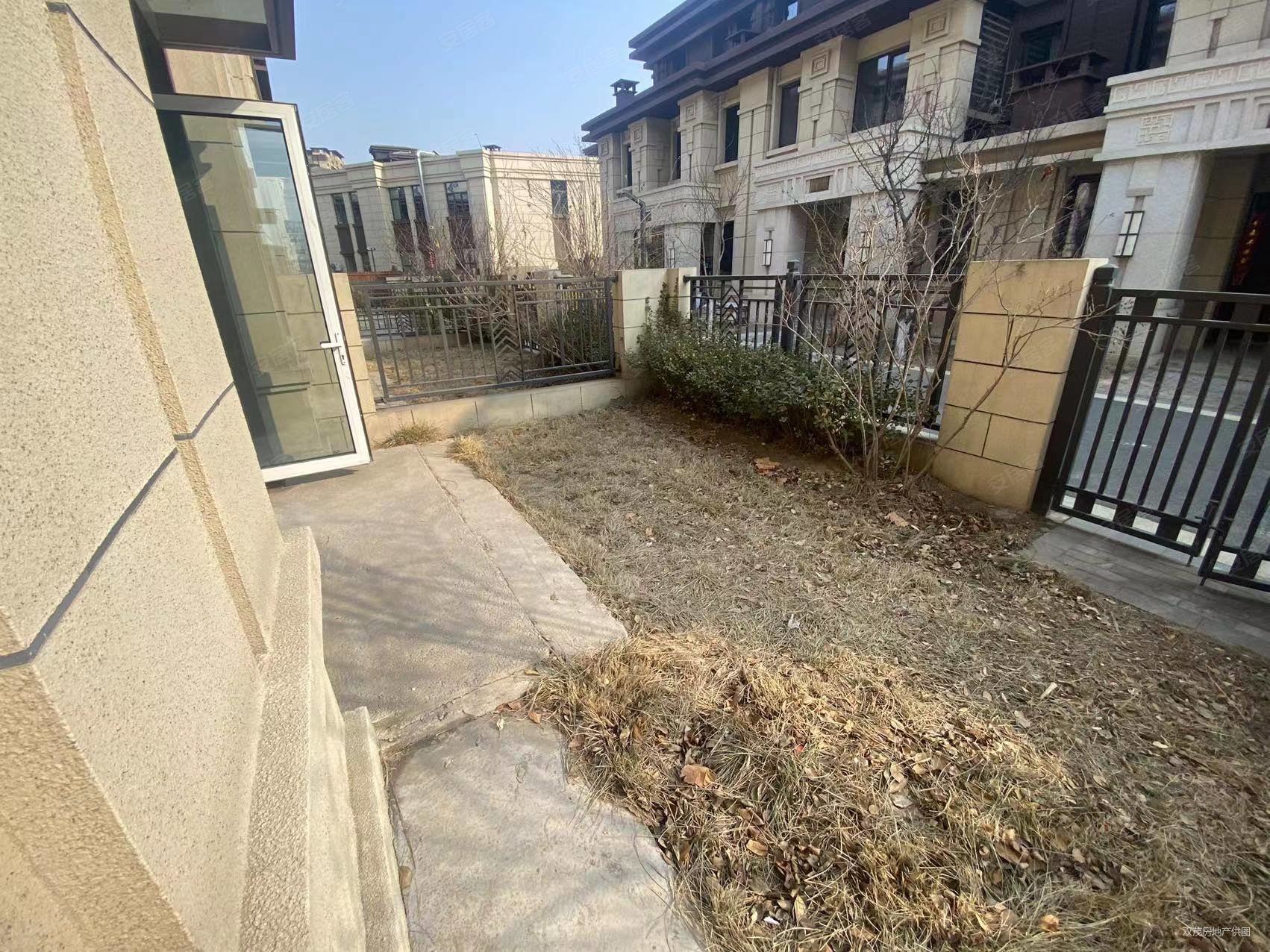 鸿坤理想城澜境西苑(别墅)二手房,134万,4室3厅,3卫,155平米-天津安居