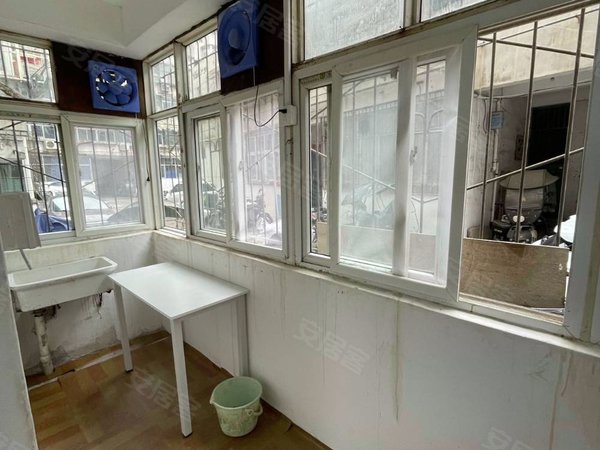 钟楼骡马市 和平门第四医院 解放路新城广场,碑林租房-西安58安居客