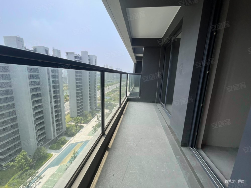 世外旭辉城二期3房2厅2卫