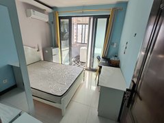 上海青浦徐泾蟠龙馨苑电梯房精装独厨独卫，靠近蟠龙天地商场，近地铁站出租房源真实图片