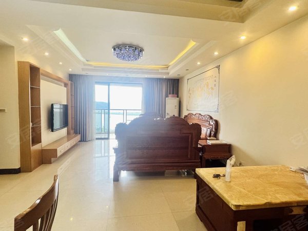 梧州长洲市政府灏景尚都a区灏景a区 电梯高层可看江3房2卫 拎包入住