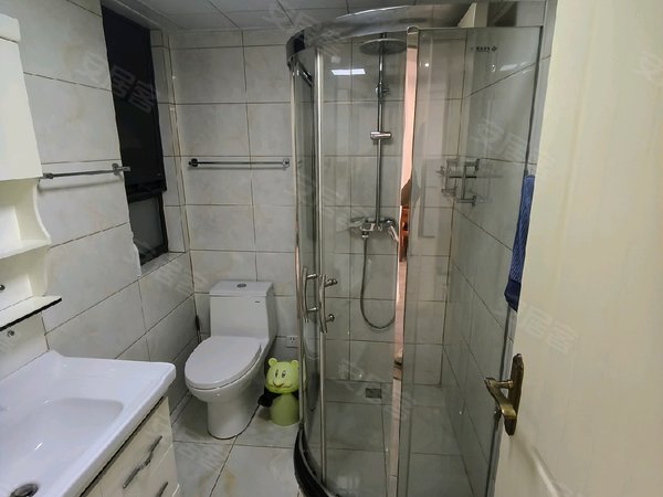 江阴云亭云亭城区爱家尊邸爱家尊邸 2室2厅1卫出租房源真实图片