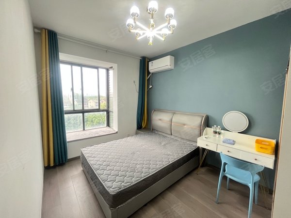 常州武进湖塘聚湖家园一期阳光幼儿园桥北中学旁,精装主卧独卫,可押一