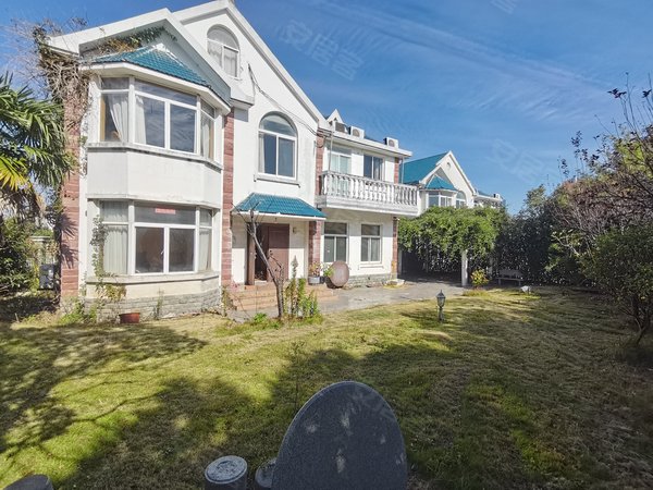 上海奉贤海湾三景苑海景独栋别墅,房源采光好,南北通透,业主诚意出租