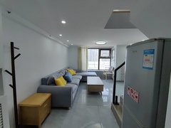 苏州湾天铂复式公寓 2室2550元近吾悅广场 爱情海地铁口
