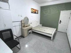 绍兴柯桥滨海安滨嘉苑主卧,房间很大900元。性价比高。出租房源真实图片