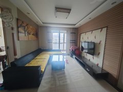 新上海角七号 标准一室一厅 南向  自住装修
