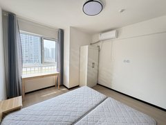 安阳文峰万达广场吾悦周边 大市庄三室两厅两卫押一付一随时看房拎包入住出租房源真实图片