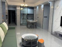 赤壁赤壁城区赤壁市区北站高档小区 电梯三房二卫 家私家电齐全 拎包入住出租房源真实图片