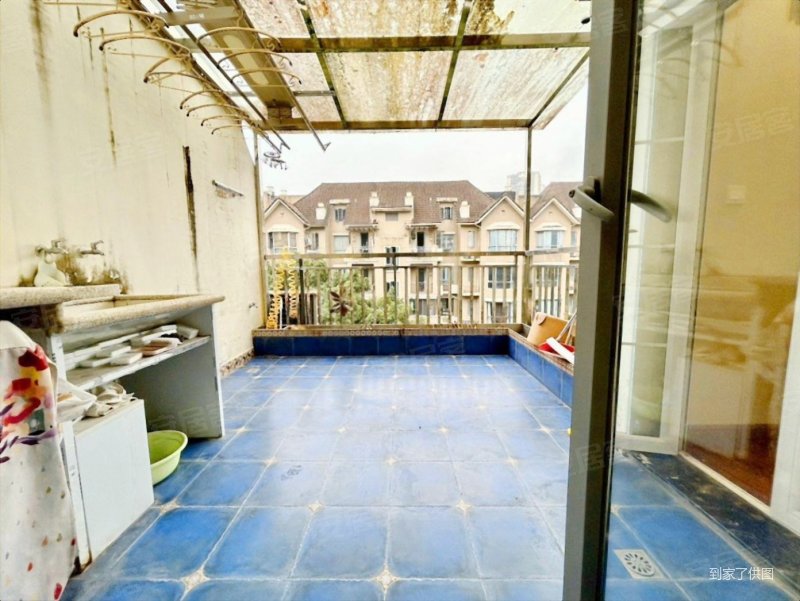 绿地翠谷(一二期洋房叠拼)3室2厅2卫126㎡南北165万