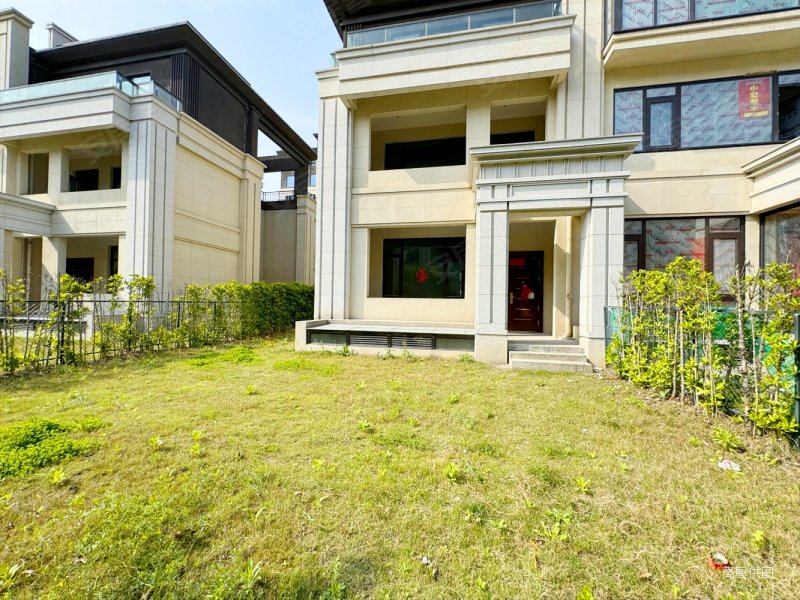 中海世家边户大别墅位置安静大露台大院子