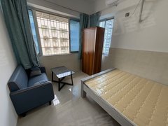 海口龙华国贸国潮城旁国贸中心对面 中房高级公寓 电梯大一室 可押一付一出租房源真实图片