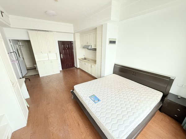 金华金东多湖万达广场诚租万达广场，自住装修，位置好轻轨口，购物交通便利，拎包入住出租房源真实图片