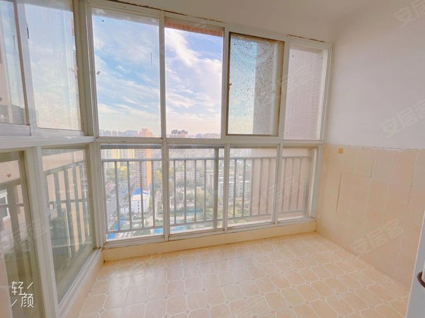 郑州金水玉凤路沈庄新城社区主卧独卫带阳台 压一付一 全女生 三户