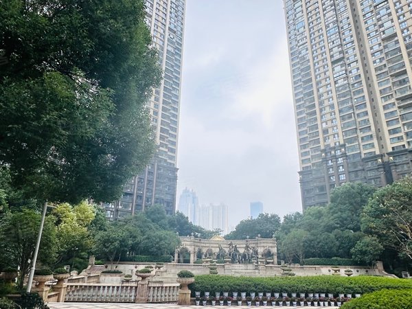 武汉武昌中北路万达御湖世家楚河汉街~万达御湖世家~豪华湖景房~可