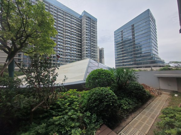 深圳宝安塘尾华强时代广场万金找房 真房实价 新出端头稀有大两房