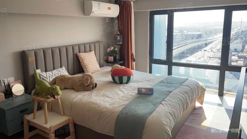 宝业万华城方糖公寓1室2厅1卫57.14㎡南北95万