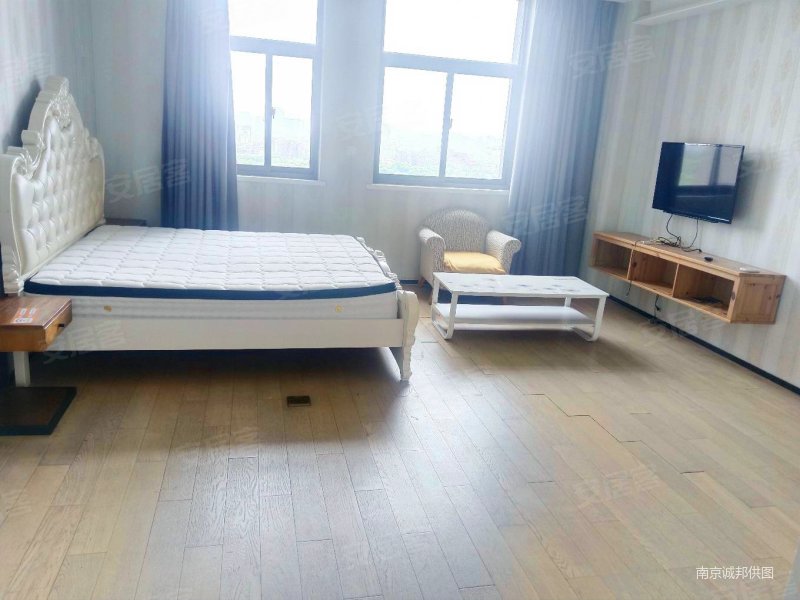 1号线 山姆超市旁雨花客厅精装修公寓业主诚售