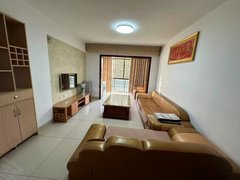 来宾兴宾兴宾城区家具家电齐全领包入住。房子保养新干净整洁。钥匙在手随时看房出租房源真实图片