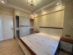 峰尚国际公寓 2室精装修温馨好房 近地铁