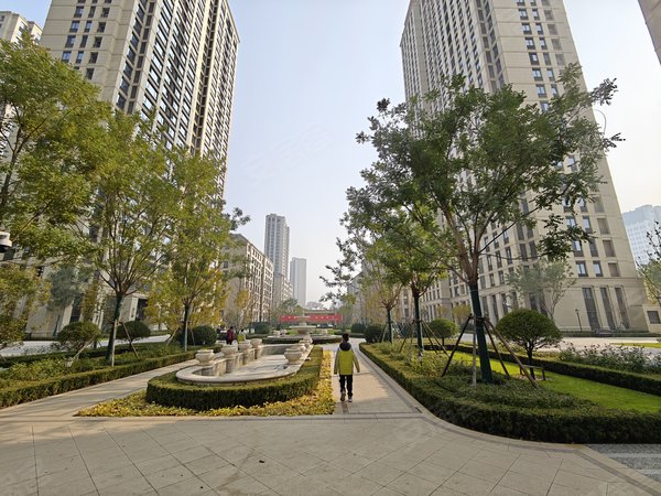 保定莲池河北小学绿城诚园绿城诚园精装2室全家具家电月租2150拎包