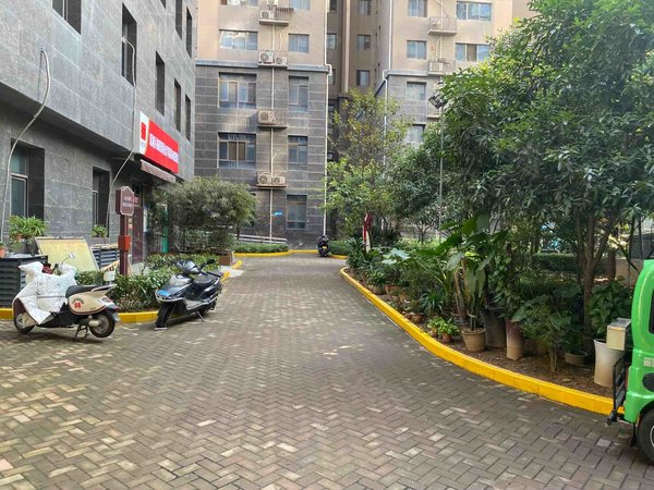 西安莲湖城西客运站汉城壹号汉城壹号 3室2厅1卫 电梯房 南北通透 106