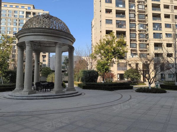 昆山玉山城东景悦澜庭4号实时发布房源 精装独卫单间 出租 全新装修