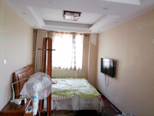 济南高新经十路高新段普利林景山庄近汉峪金谷林景山庄精装6室别墅 办