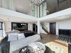 武汉洪山光谷东大悦城 光谷五路 小米 华为  电梯房 通风好 家电齐全出租房源真实图片