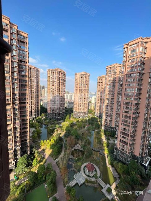 南北通透 带电梯 交通便利 商品住宅 医疗配套成熟 双卫,锦绣春天二手