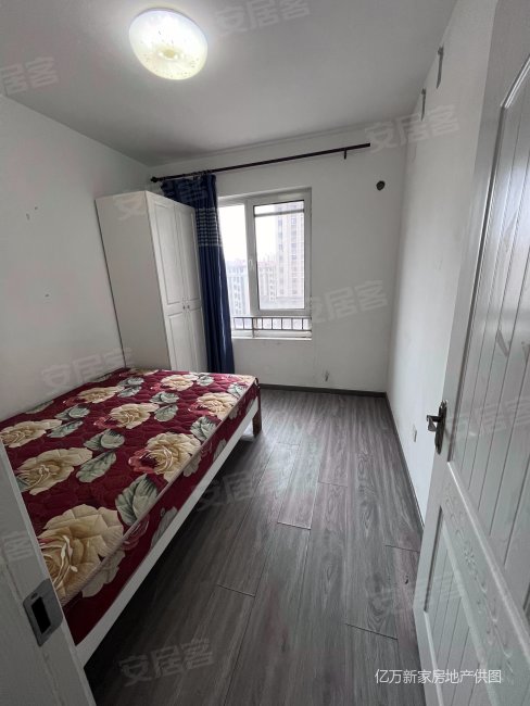 合盈园南北通透商业配套成熟满集中供暖小三居