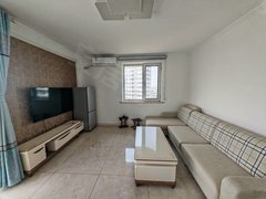 荣成市荣成市区荣成城区出租九龙城商场樱花湖附近,自在澜湾2室,精装修,海边,学校出租房源真实图片