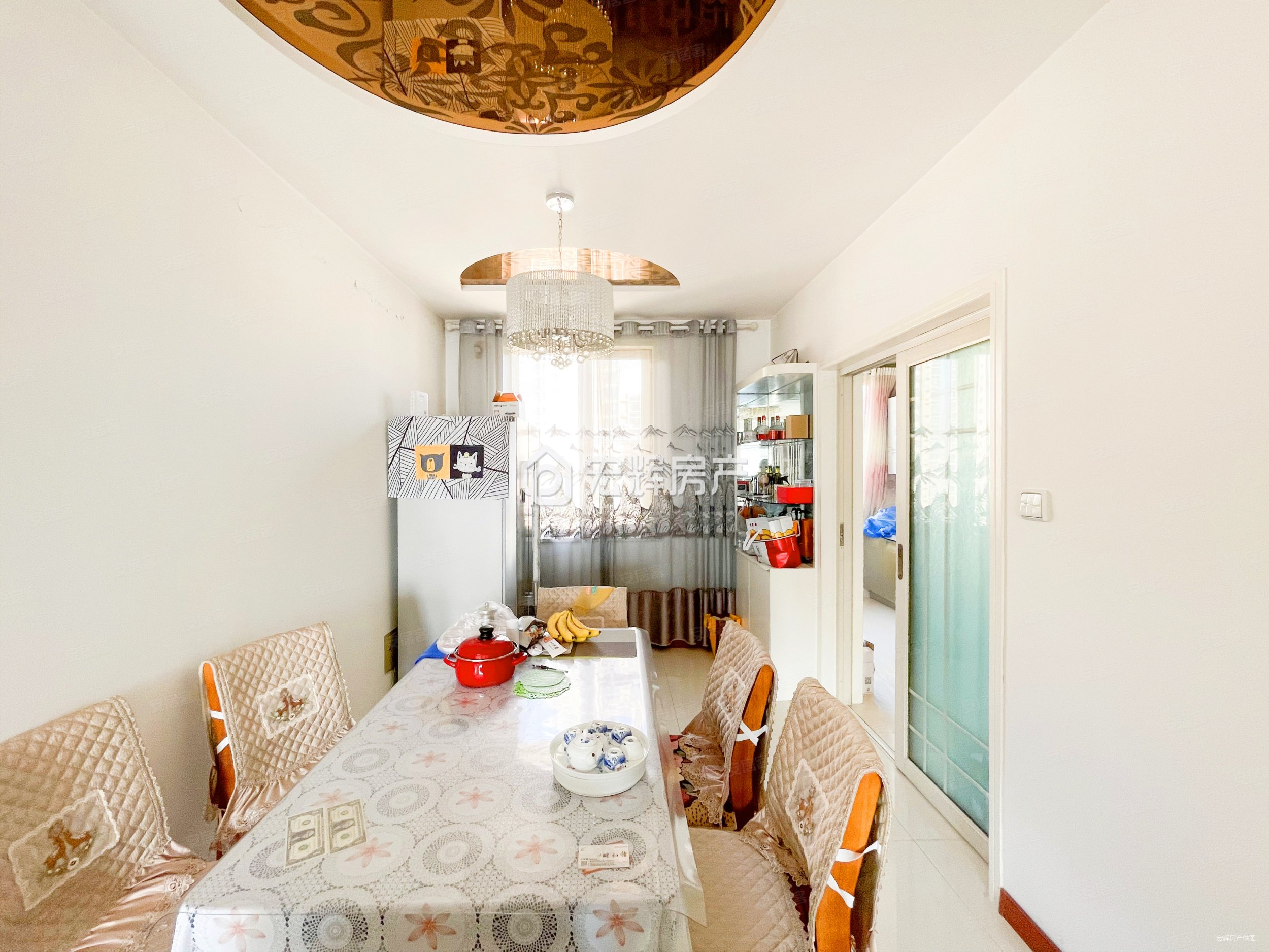 鸿运润园3室2厅2卫145.38㎡南北189万