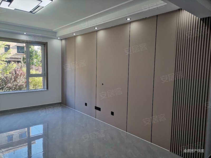 汶水近电梯洋房精装未住带仓库车位,水岸豪庭二手房,78万,3室2厅,2卫