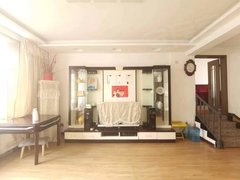 孝感孝南东城区保丽广场 国土自然局泉路小学旁 电梯四房 家具齐全 拎包住出租房源真实图片