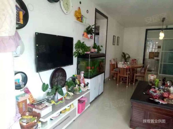 五一路商圈 富宁新兴苑 首付23万 公摊小 保养